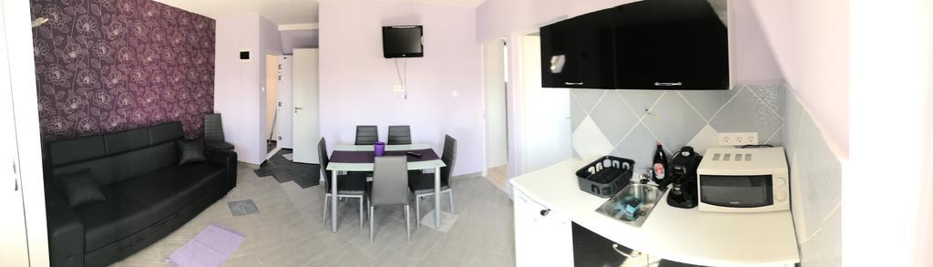 Corner Apartman 1 Daire Siófok Dış mekan fotoğraf